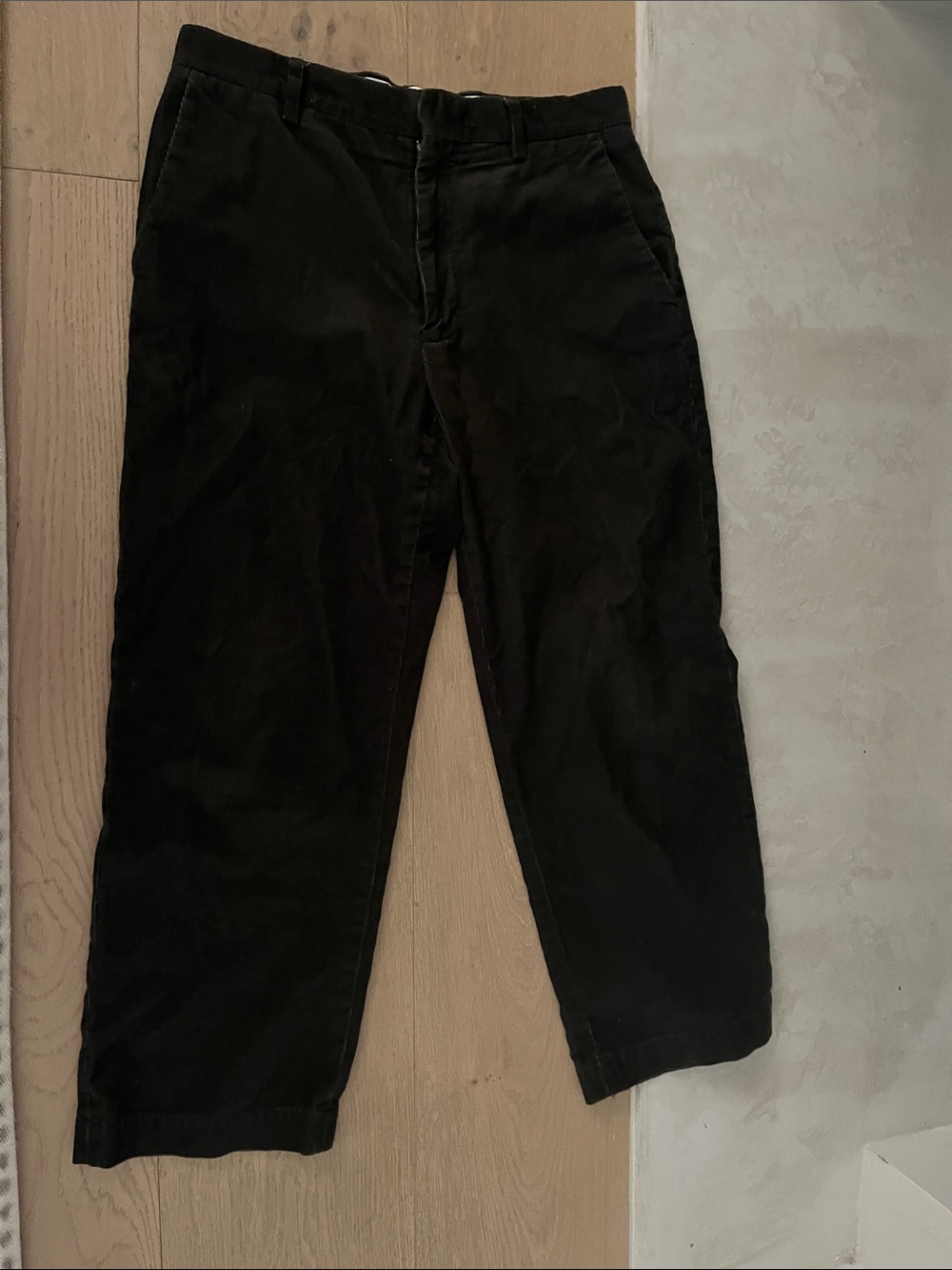 Banana Republic Black Chinos - Classic Fit
